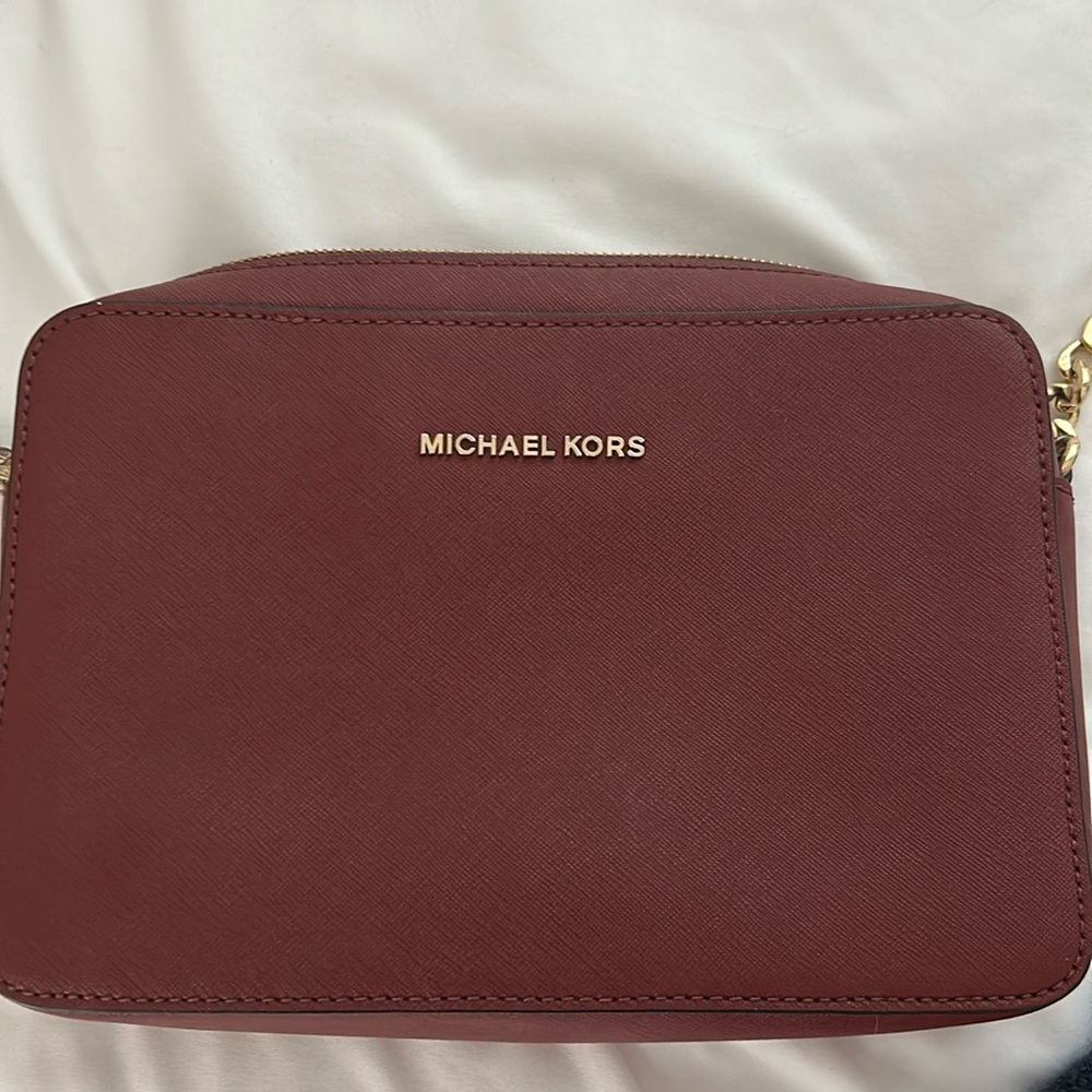 Michael kors cross body! Practically brand new!